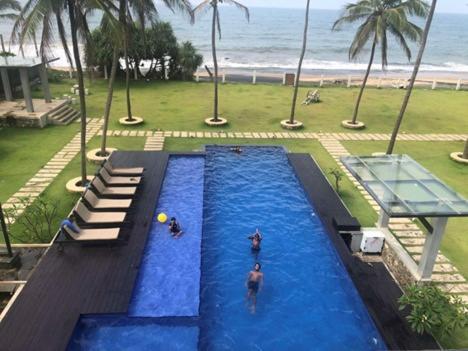 The Lighthouse Negombo Hotel Eksteriør billede