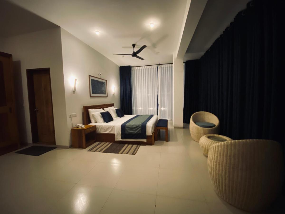 The Lighthouse Negombo Hotel Eksteriør billede